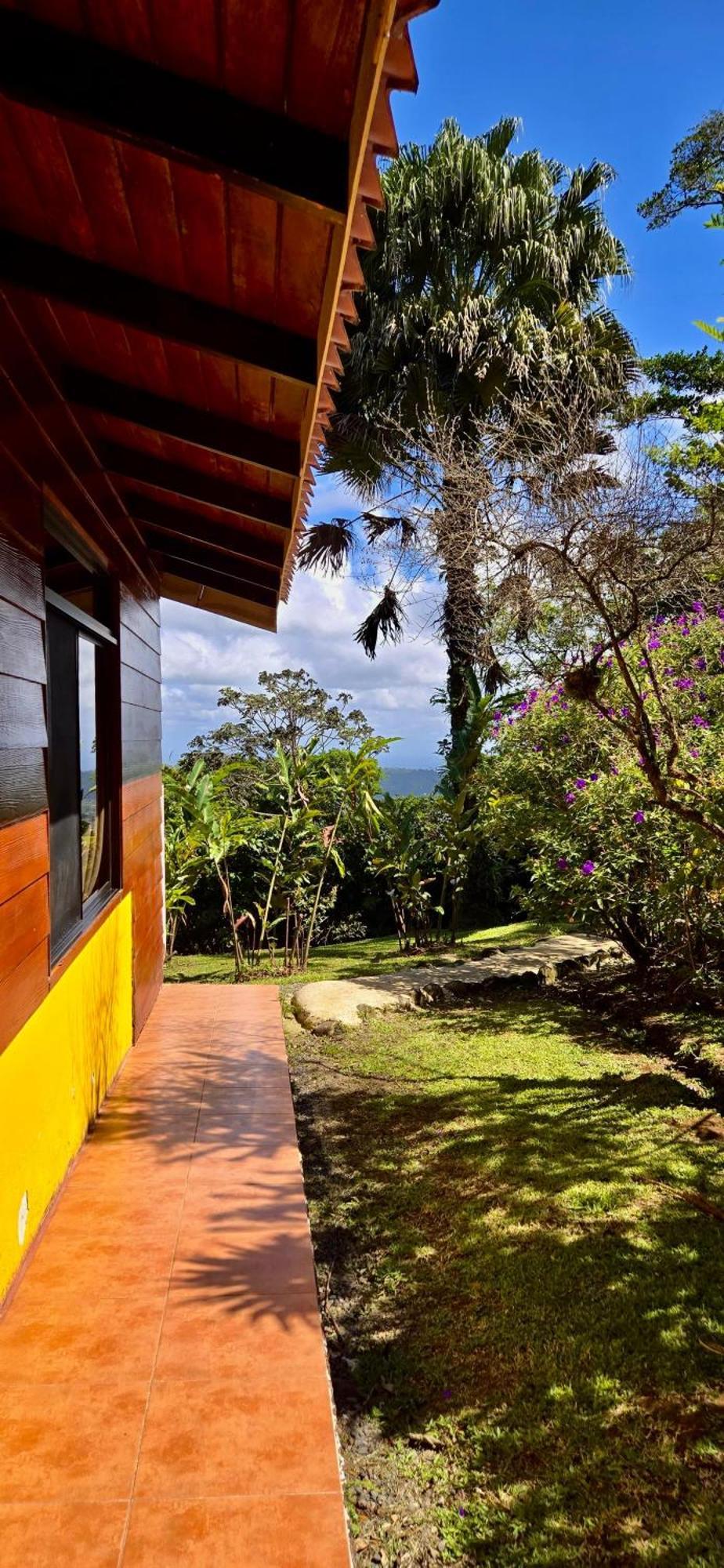 Heliconias Rainforest Lodge 比加瓜 外观 照片