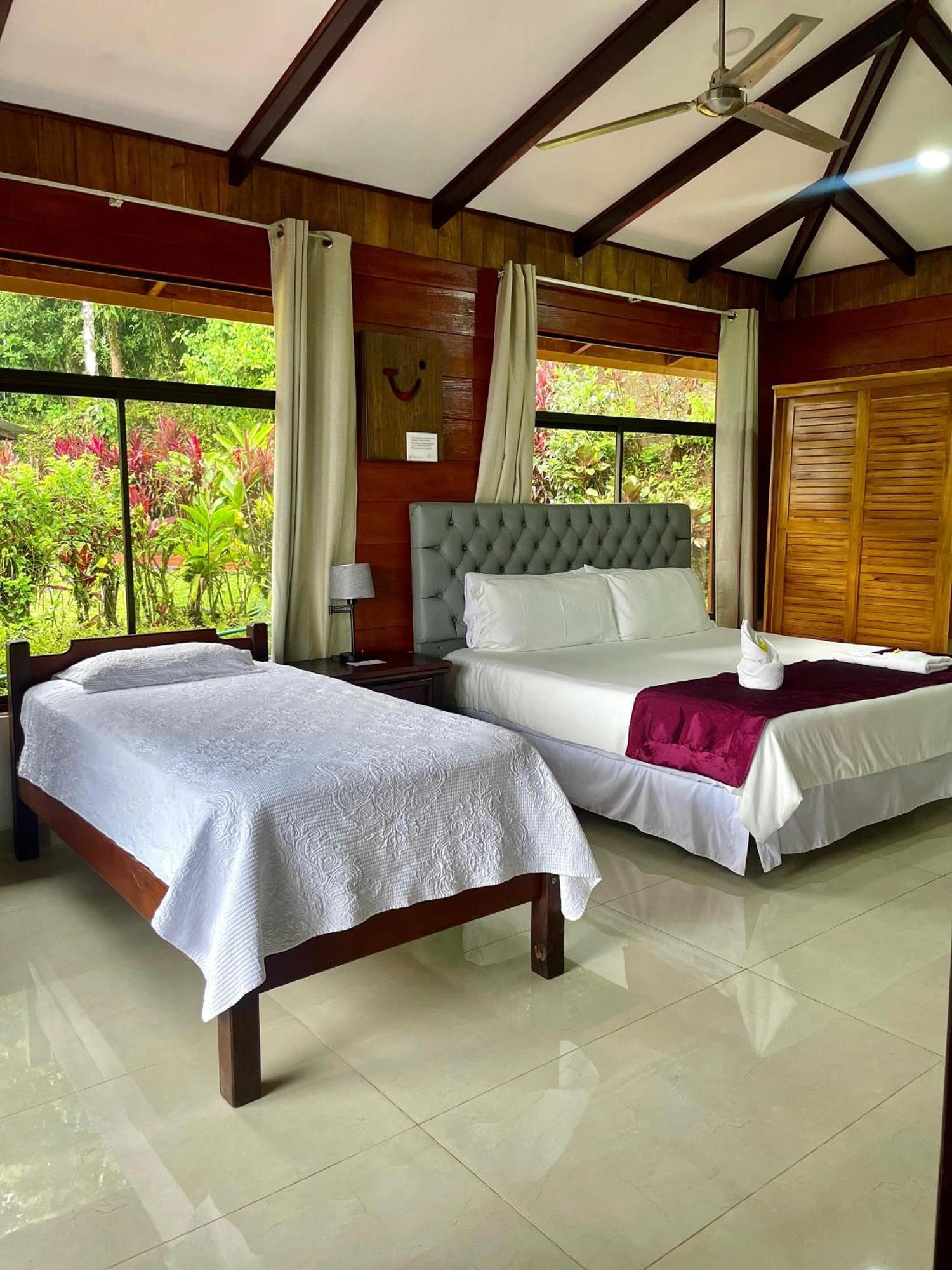 Heliconias Rainforest Lodge 比加瓜 外观 照片
